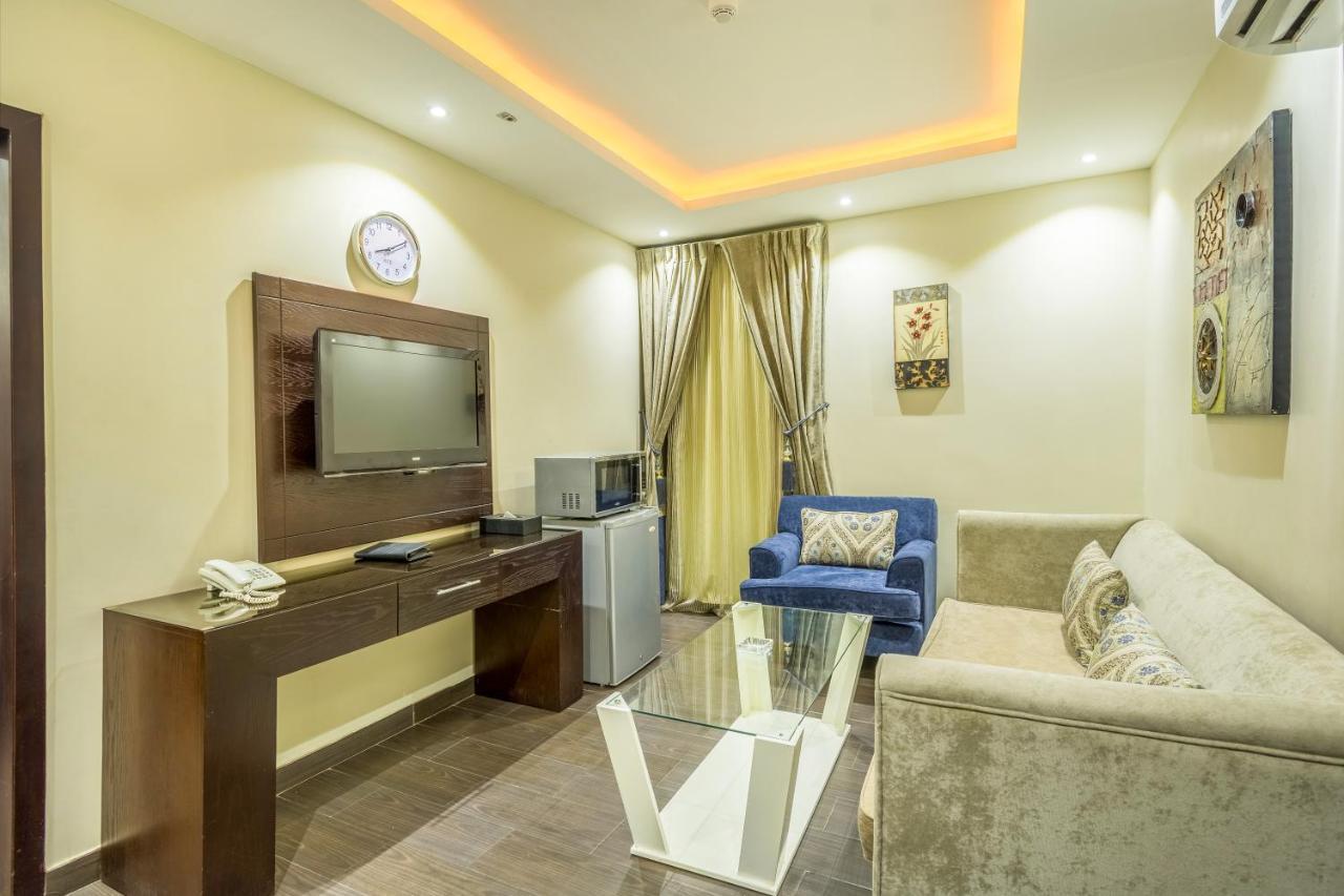 Al Muhaidb Al Malaz - Al Farazdaq Road Riade Exterior foto